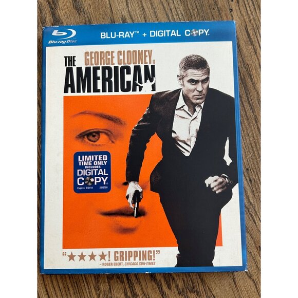 The American 2010 Blu-Ray + Digital Copy Thriller George Clooney Film Pre-Owned - Picture 1 of 3